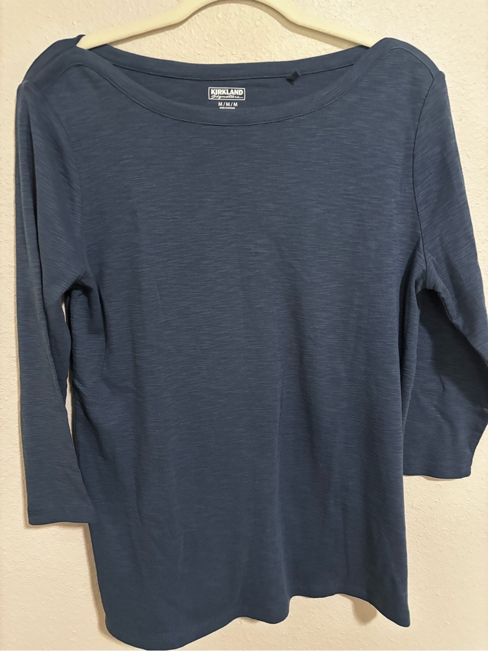 Kirkland women’s NWOT 3/4 sleeve boatneck tee